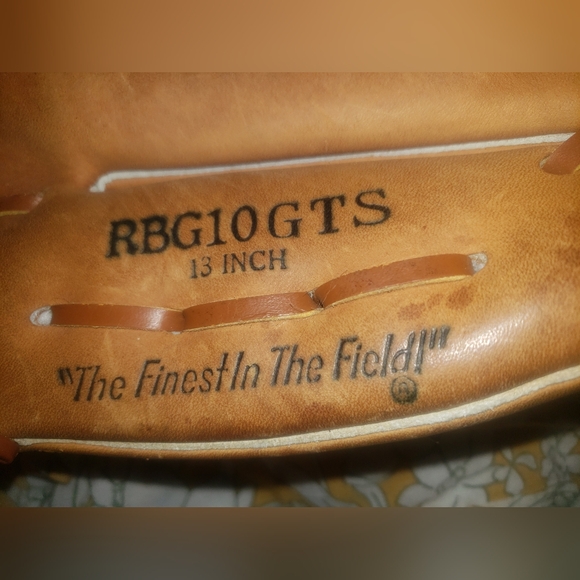 Rawlings GTS Series 13" Baseball / Softball Glove RBG10GTS - RHT - Picture 5 of 12